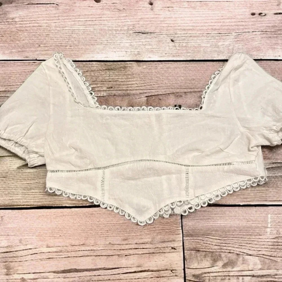 NWT MINI  EYELET COTTON TOP 8 - Picture 1 of 5